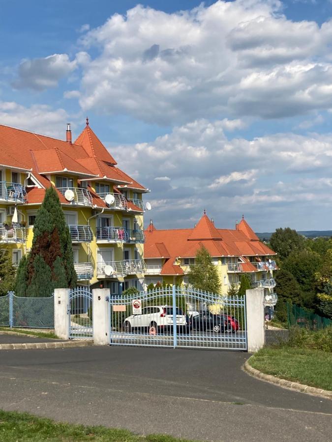 Libellula Apartman Hévíz Dış mekan fotoğraf